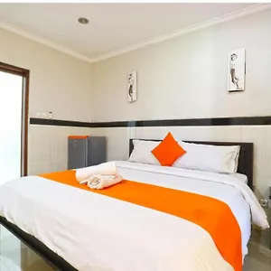 2* Guest house Rena Segara House Kuta