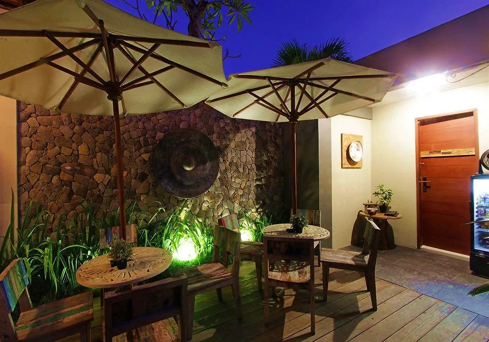 Uma Karan Hotel Kuta  Kuta (Bali)