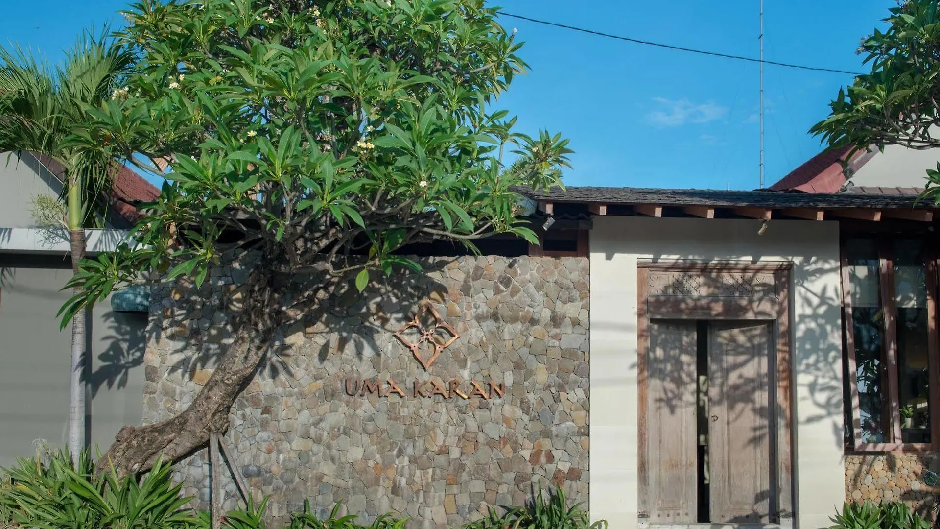 Uma Karan Hotel Kuta  Guest house